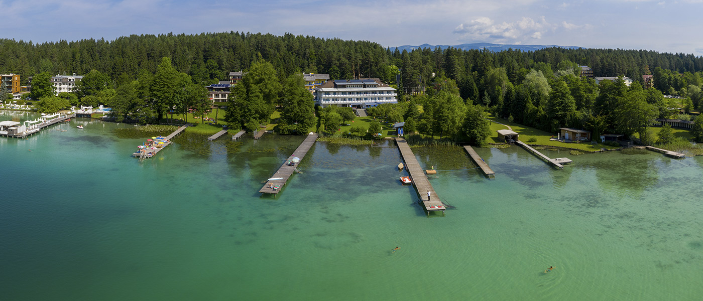 Das Hotel direkt am See
